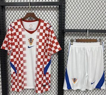 Футбольна форма збірної Хорватії 2027 домашня біло-червона S 2027 фото