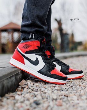Чоловічі кросівки Jordan 1 Retro High Black Replika Red 1278 фото
