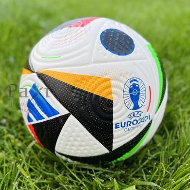 Футбольний м'яч Adidas EURO 2024 Fussballliebe (Репліка) 101 фото